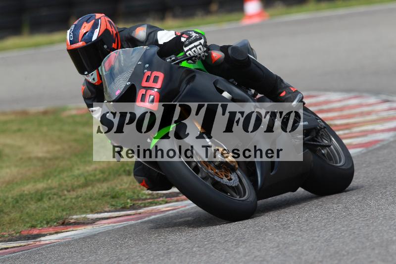 Archiv-2022/13 25.04.2022 Plüss Moto Sport ADR/Freies Fahren/66